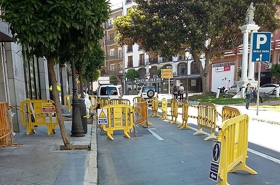 EL PUERTO DE HUELVA el puerto de huelva: