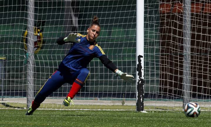 Sara Serrat regresa a la selección española absoluta