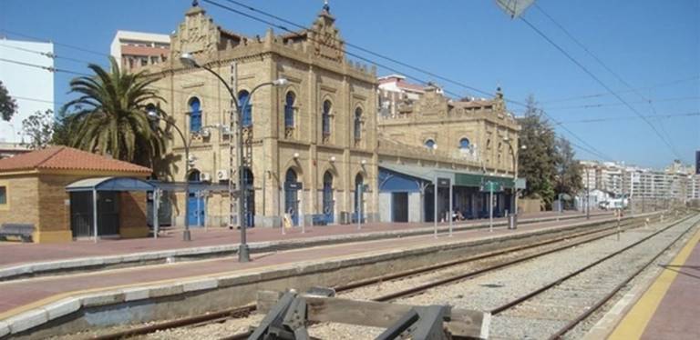 Renfe aplica ya el horario de verano con cuatro trenes diarios