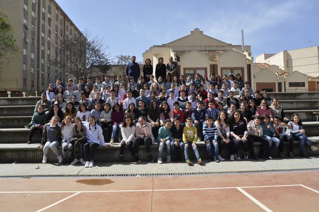 Alumnos de Primaria crean el libro ‘Lee conmigo… Y sueña’