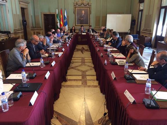 La Junta pide ampliar el período de alegaciones del proyecto de Fertiberia
