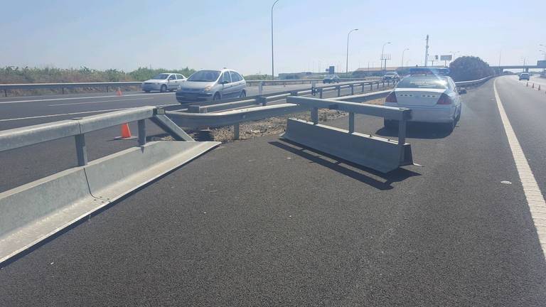 Un guardia civil de Huelva sufre un golpe de calor “a pleno sol” en la A-49