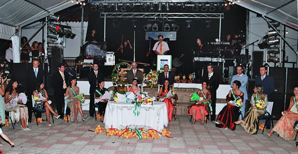 La alcaldesa de La Nava garantiza la Fiesta del Melocotón