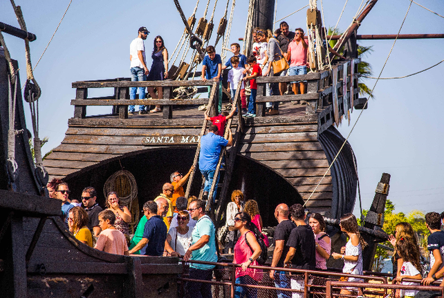 El lugar donde Colón inició su aventura se viste de fiesta