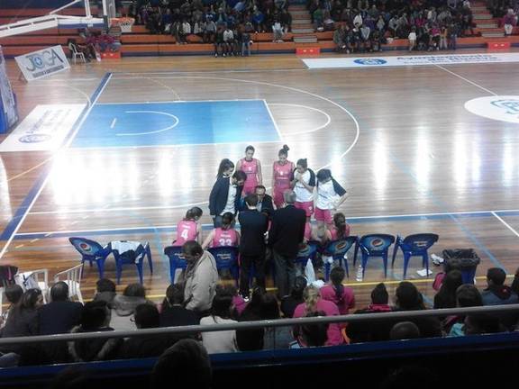 Anita, Sara y la defensa sacan al Sporting Puerto de Huelva del descenso (0-1)