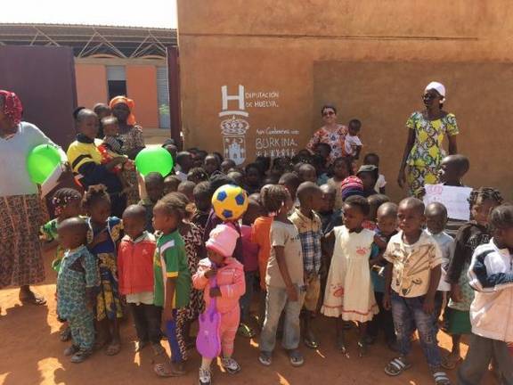 Diputación colabora en la formación de mujeres de Burkina Faso y la alimentación de sus hijos