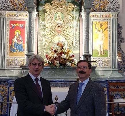 Cepsa y la Hermandad del Rocío de Huelva estrechan lazos para ayudar a los colectivos más vulnerables