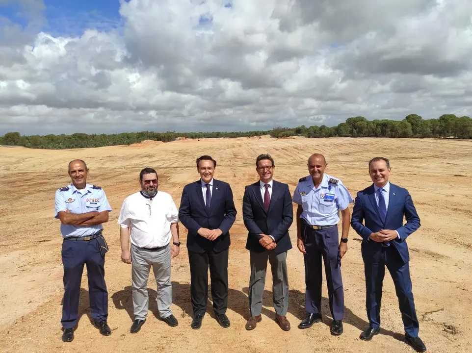 Visita a los terrenos del Instituto Nacional de Técnica Aeroespacial (INTA) en los que se pondrá en marcha el proyecto CEUS