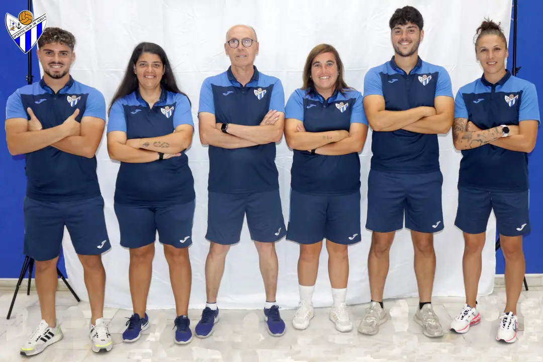 Antonio Toledo y sus auxiliares en el Sporting.