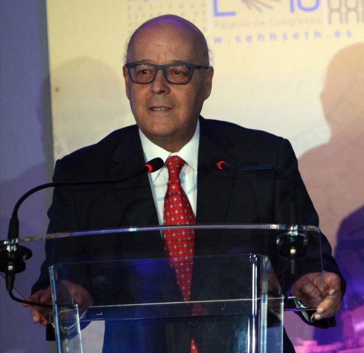 Fernández Jurado, en una conferencia.