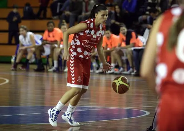 08-02-13 . HUELVA . BALONCESTO FEMENINO CONQUERO BEMBIBRE .
FOTO: ALBERTO DIAZ