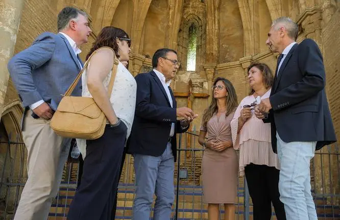 El presidente de la Diputación, Ignacio Caraballo, participa en la inauguración del seminario de lanzamiento del proyecto Fortours Interreg España y Portugal en Niebla (Huelva).