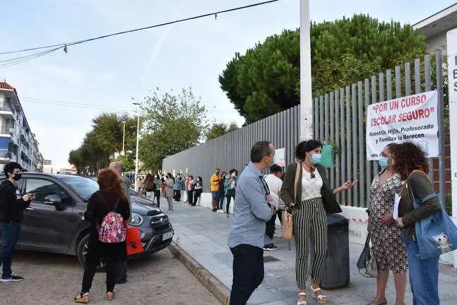 Protestas en el IES Sal tés de Punta Umbría.