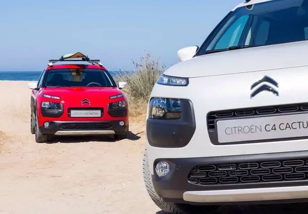 15/07/2016 Citroën C4 Cactus Rip Curl.
El Grupo PSA ha llamado a revisión a más de 31.000 vehículos en España por un problema en el sistema de frenos que afectaría a la bomba de vacío, reduciendo la ayuda al frenado, lo que aumentaría el riesgo de accidente.
POLITICA EUROPA ESPAÑA ECONOMIA
CITROËN