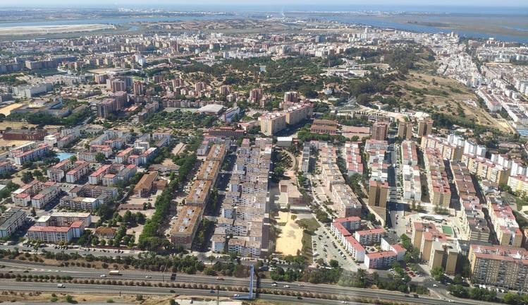 Huelva tiene una de las capitales con menos secciones censales "muy ricas" del país