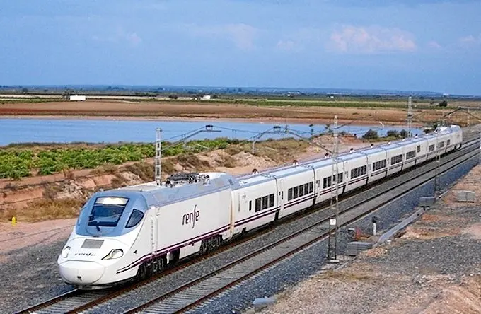 Alvia Huelva-Madrid.