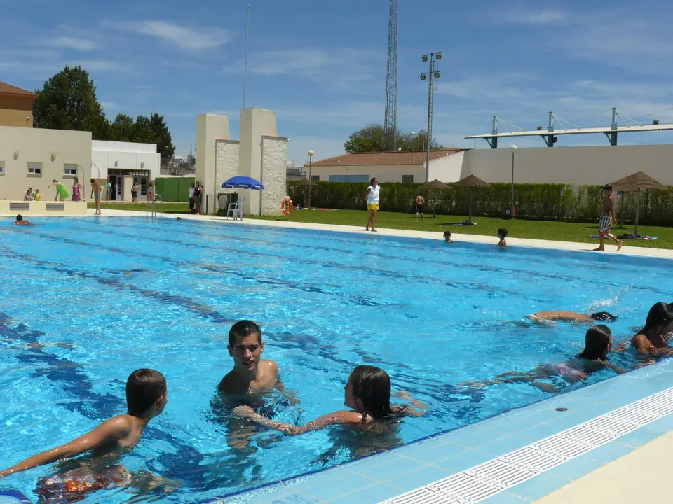 La piscina, uno de los mejores planes para refrescarse