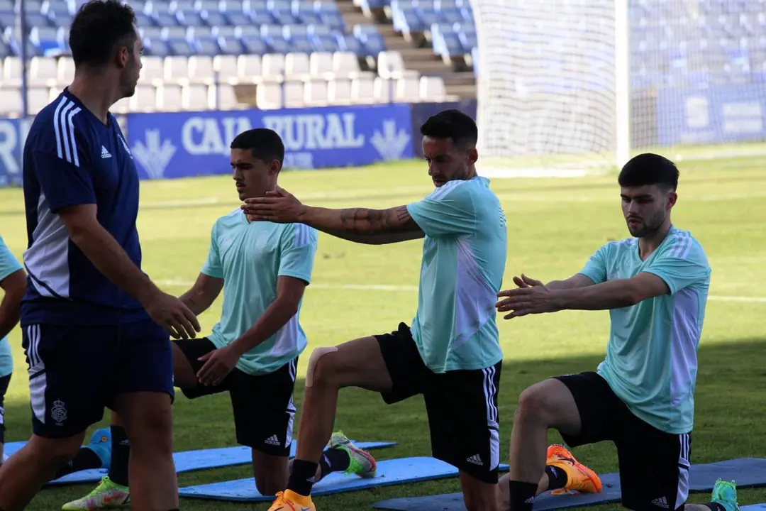 El Recre ejercitándose en el Colombino.