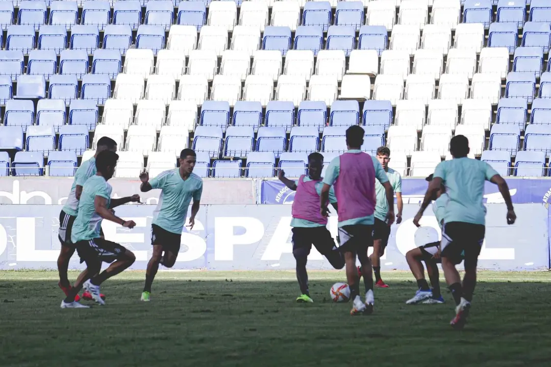 El Recreativo entrenando en el Nuevo Colombino.