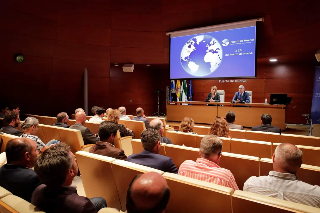 Presentación de la ZAL en el Puerto de Huelva.