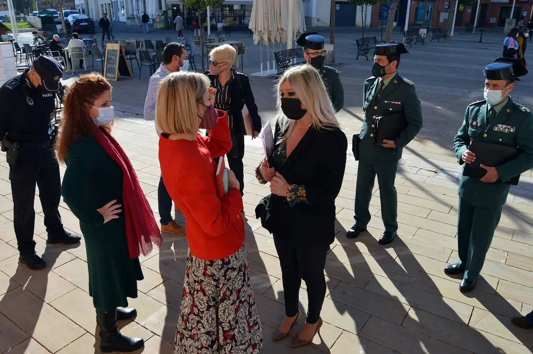 Parralo junto a la alcaldesa de San Juan en un acto de VIOGEN.