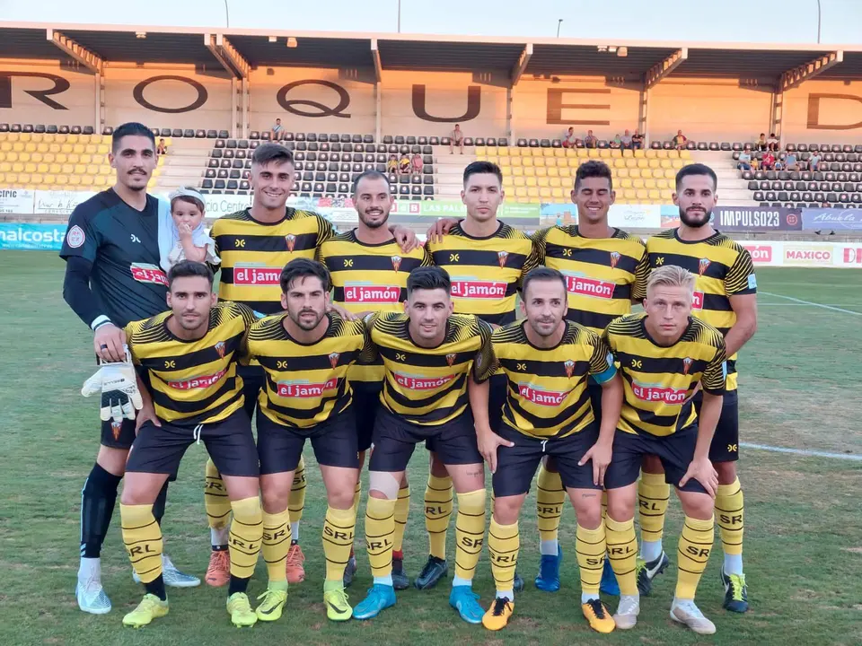 Alineación aurinegra.