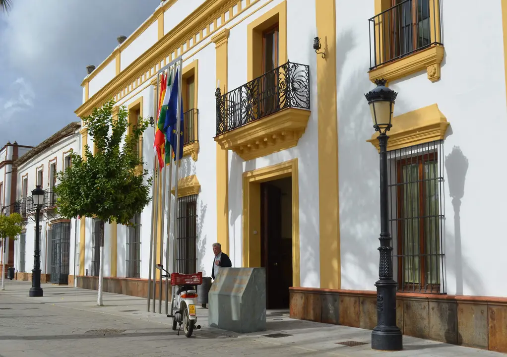 Ayuntamiento fallada exterior