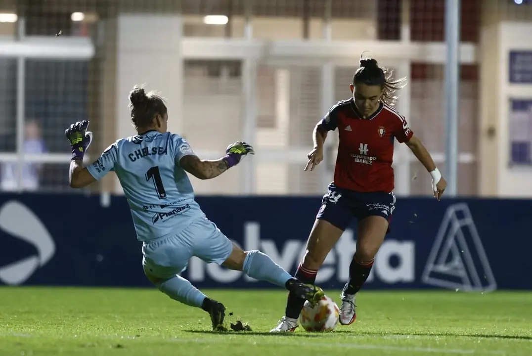 Osasuna superó al Sporting.