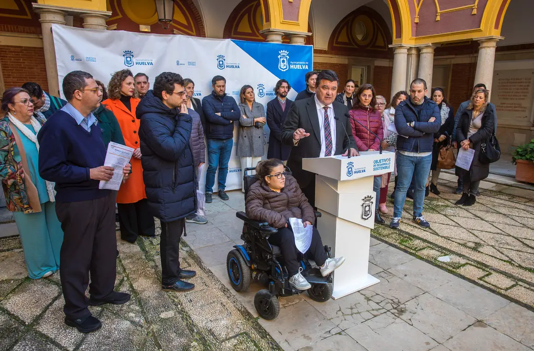 Conmemoración con el respaldo municipal