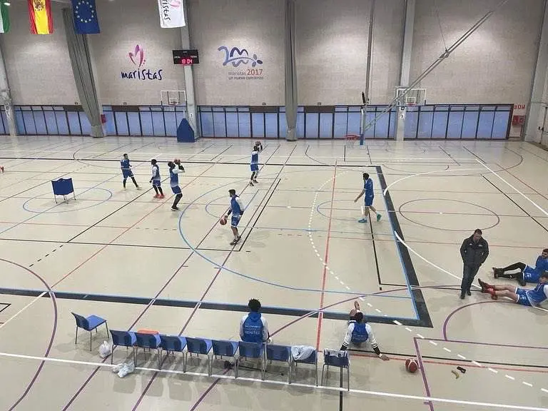 El Enrique Benítez en el Pabellón Polideportivo Maristas de Badajoz.