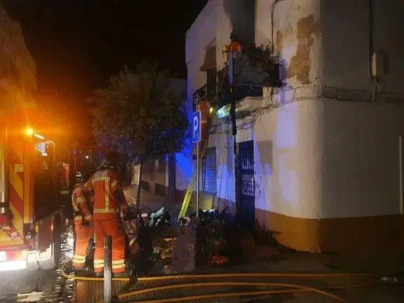 Intervención de Bomberos en un incendio