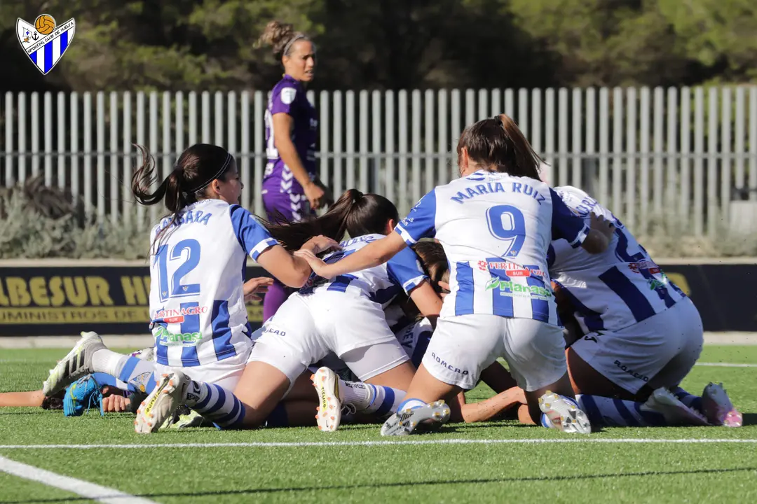 La locura tras el empate del Sporting de Huelva.