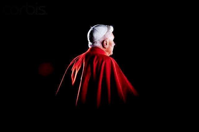 Benedicto-XVI-Papa-Emerito