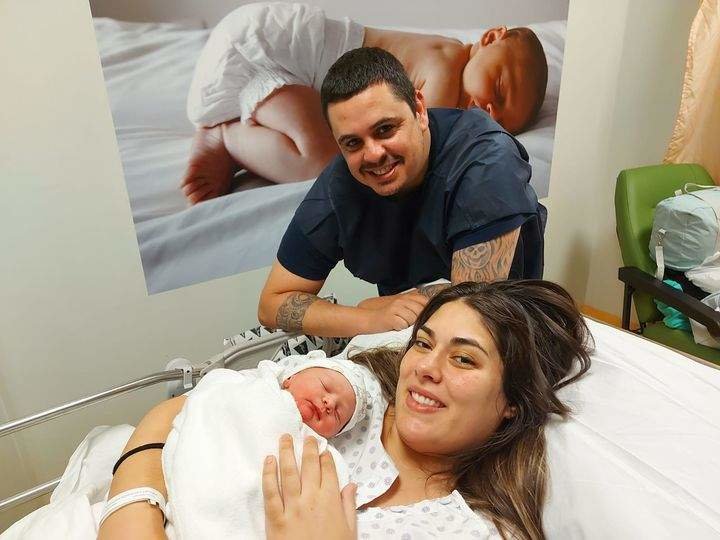 El primer bebé nacido en Huelva en 2023 es isleño.