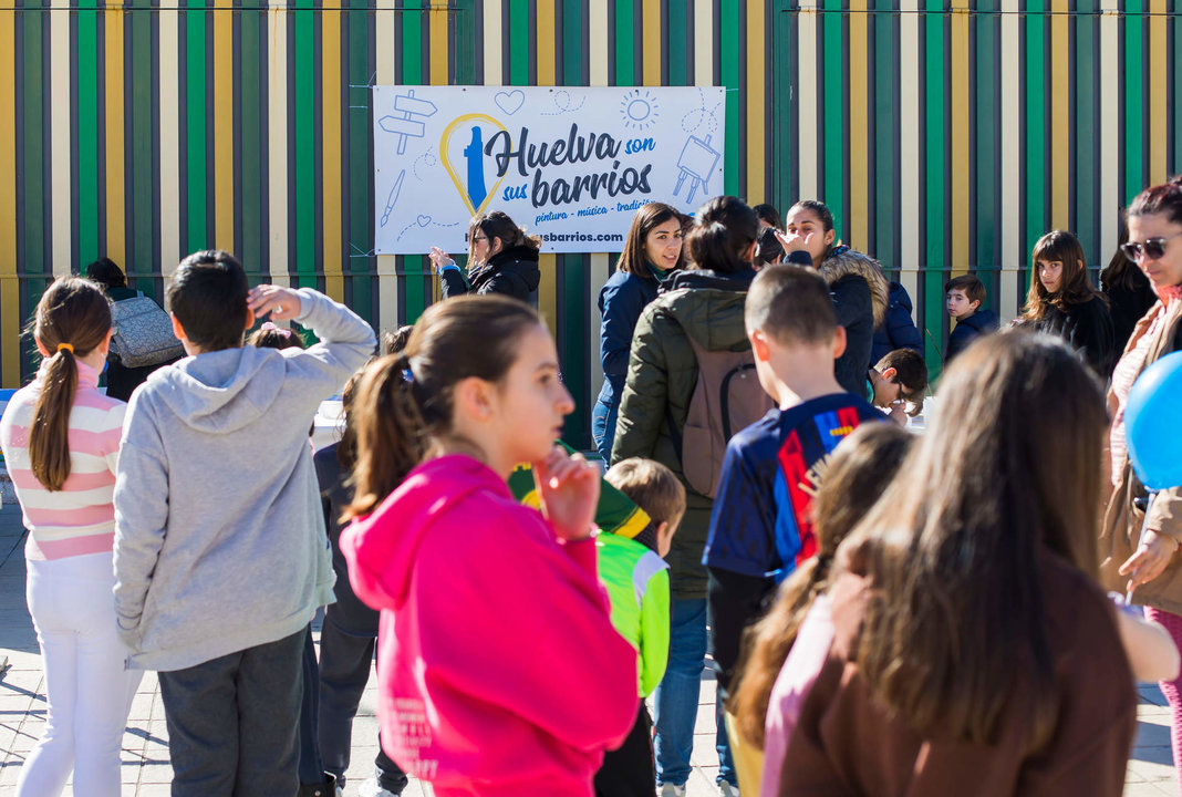 Huelva son sus barrios La Orden, alta participación en la actividad