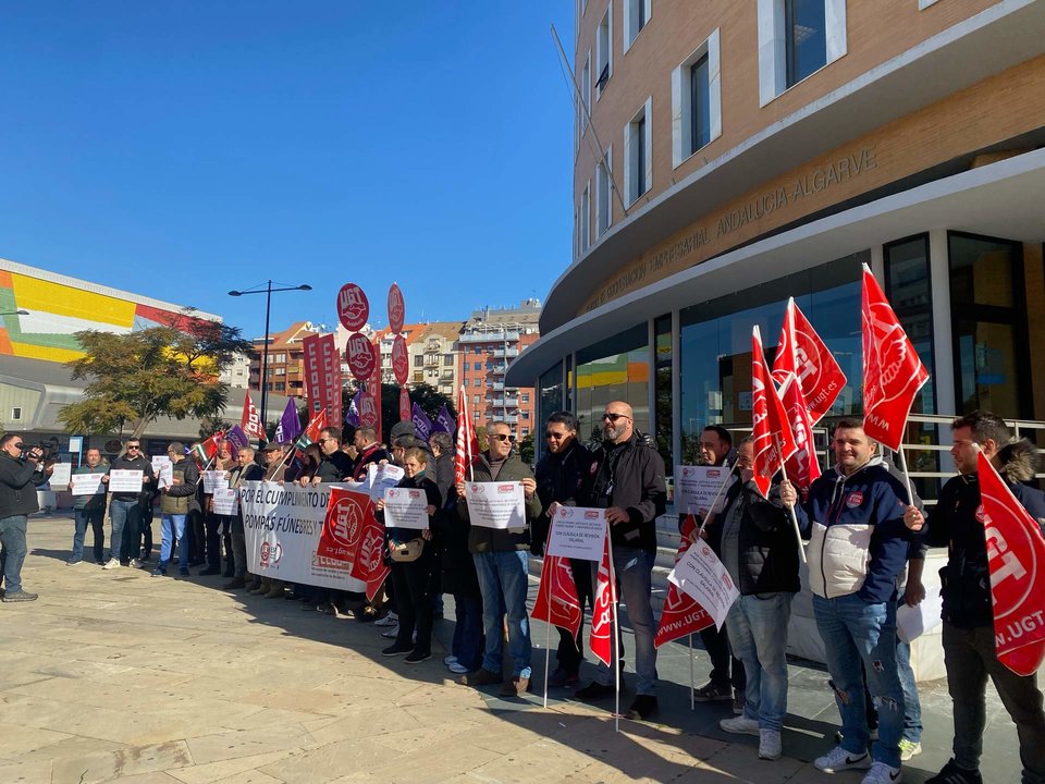 Protesta sindical ante la FOE, esta mañana