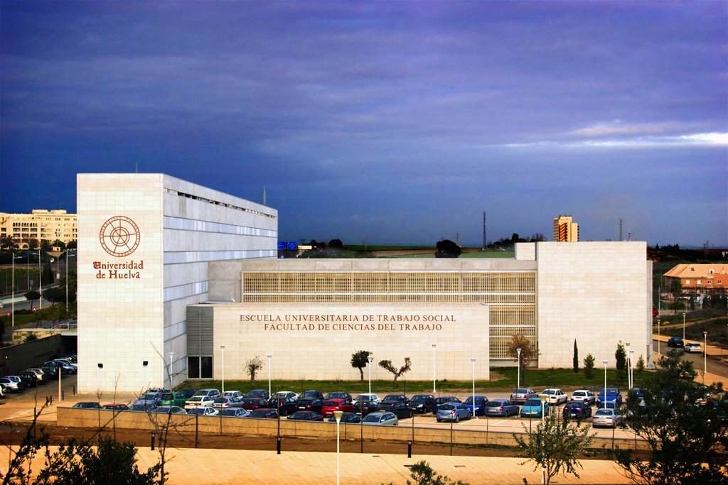 Universidad de Huelva, Trabajo Social