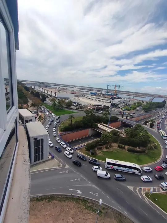 Accesos al Puente del Odiel esta mañana