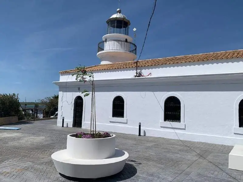 Faro de El Rompido