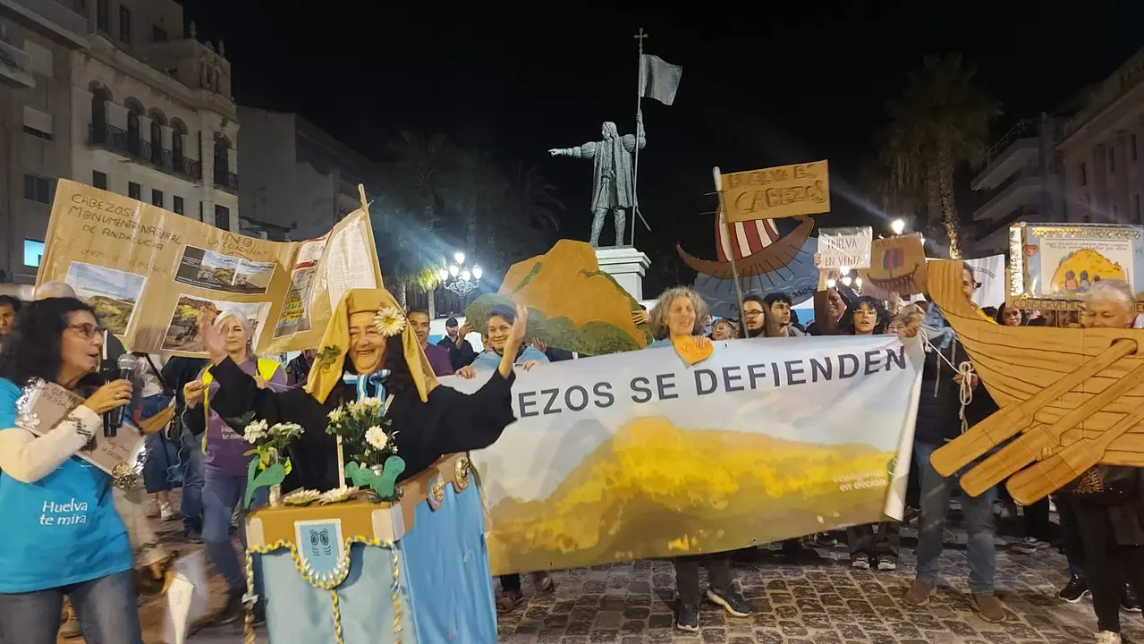 Protestas por los planes urbanísticos de los Cabezos