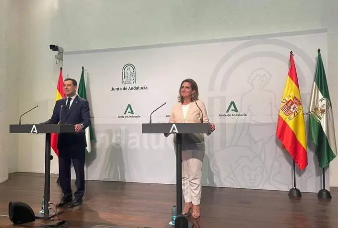 Ribera junto a Moreno, en su reciente visita a Andalucía