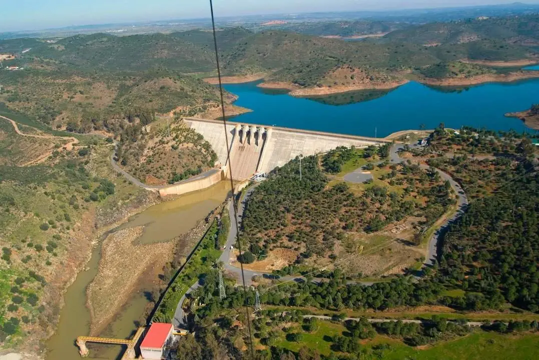 Embalse en la provincia onubense