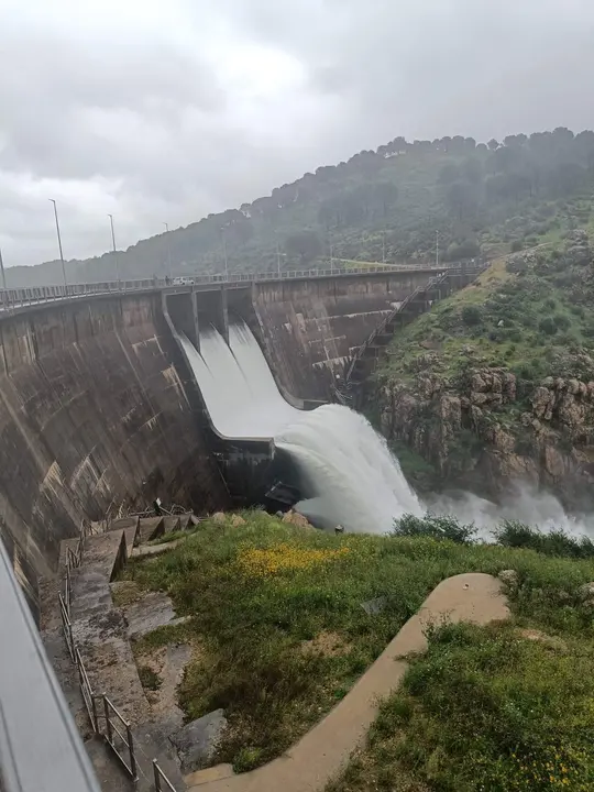 Embalse de Olivargas (@AnnaBlasau)