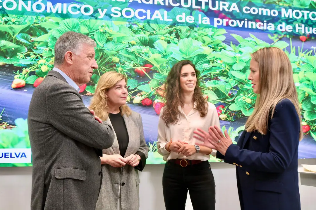 Senadores del PP en el acto