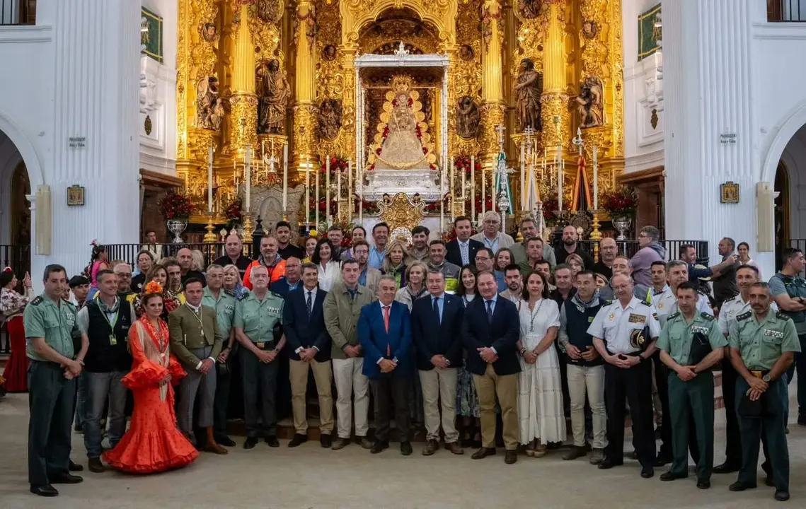 Responsables institucionales, ante la Blanca Paloma