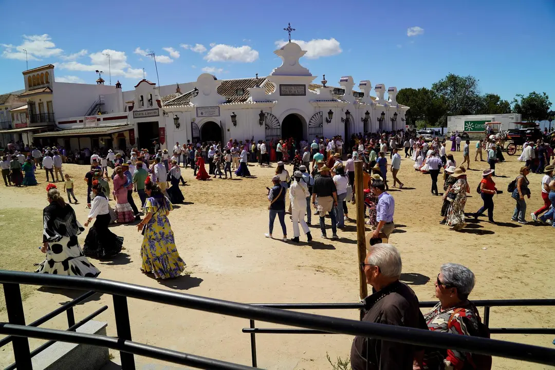 Conexión accesible entre la capilla de las velas y el Santuario