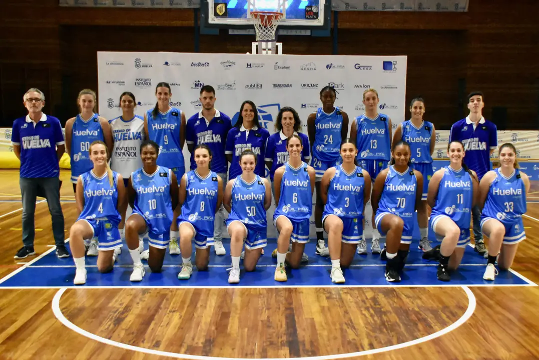 El equipo femenino del Ciudad de Huelva.