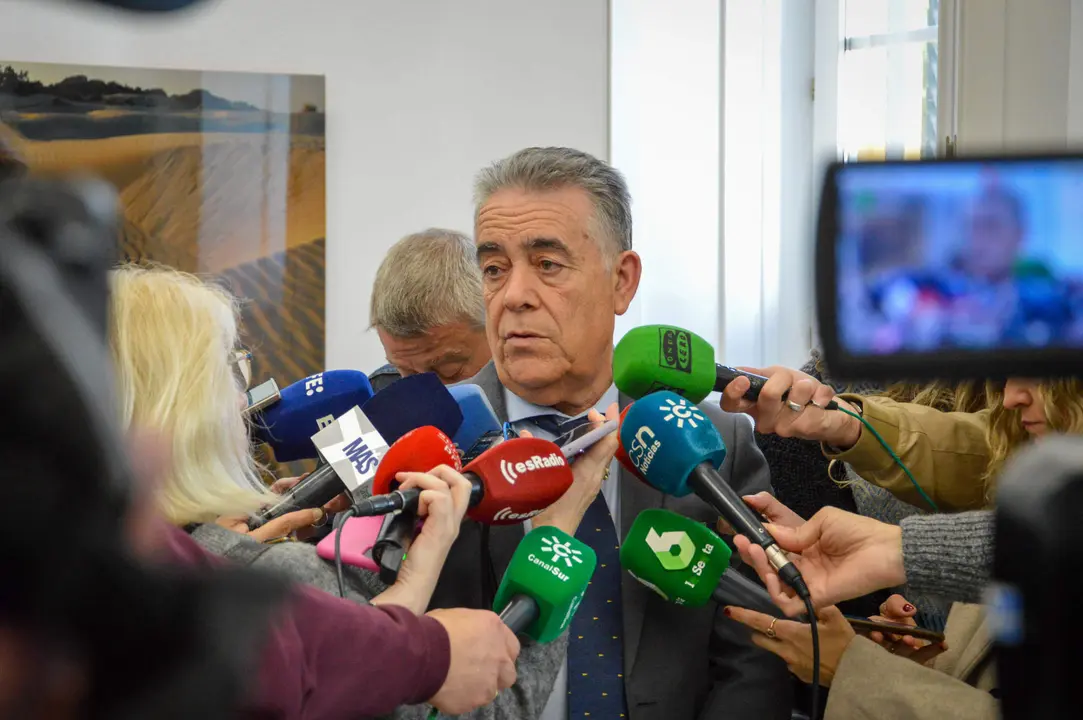Declaraciones del alcalde de Almonte, Paco Bella