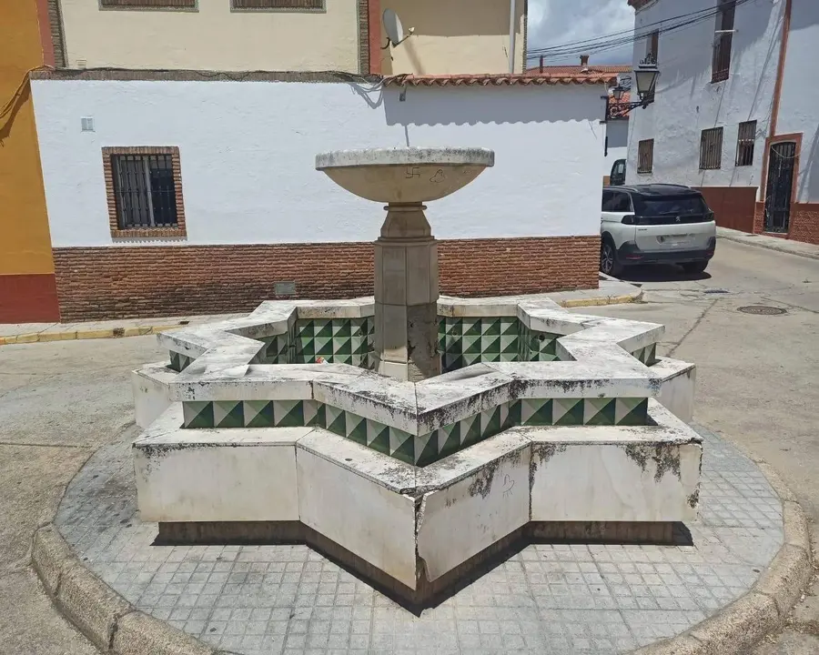 Fuente de la estrella de ocho puntas. Nerva
