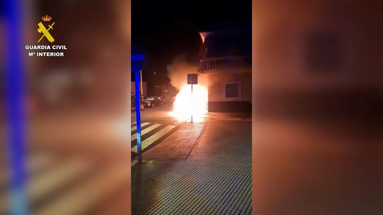 Vehículo en llamas